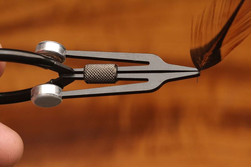 Cottarelli Hackle Pliers