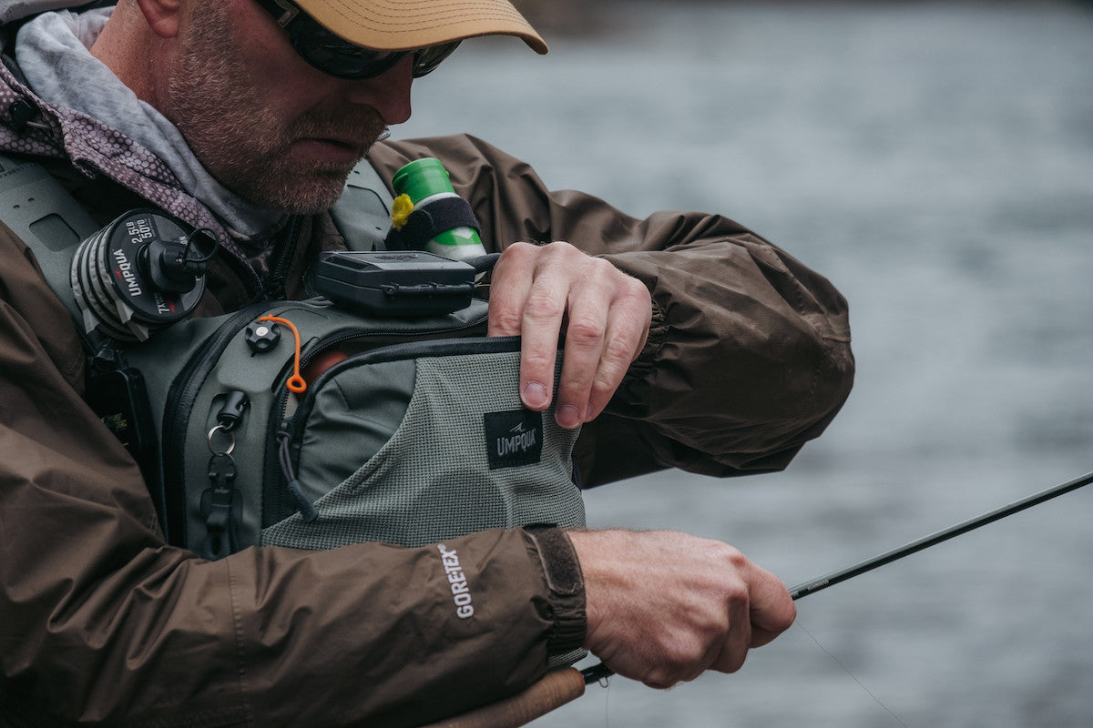 Umpqua Swiftlink Overlook Chest Pack Sage