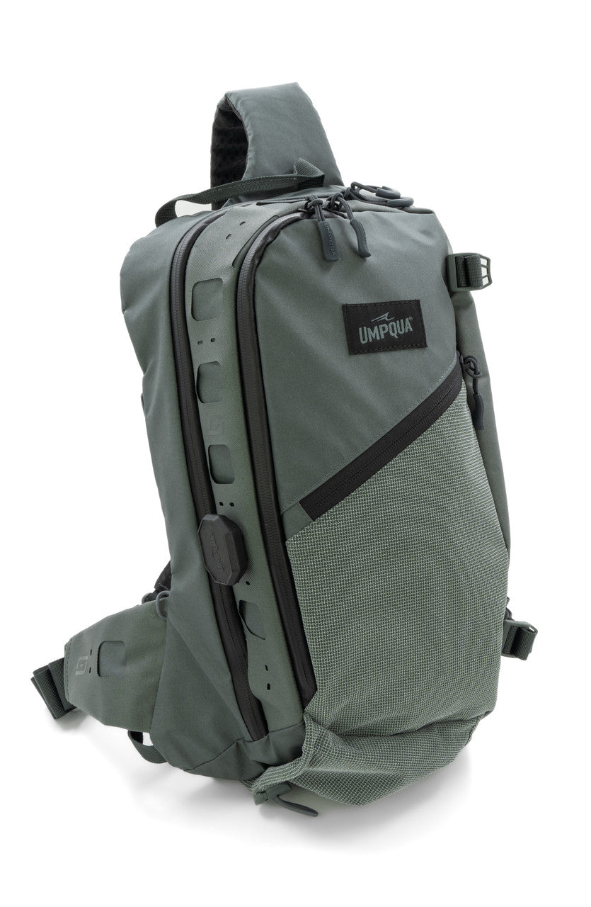 Umpqua Swiftlink Steamboat Sling Pack Sage