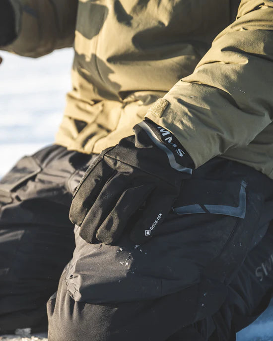 Simms ProDry™ GORE-TEX Fishing Glove + Liner