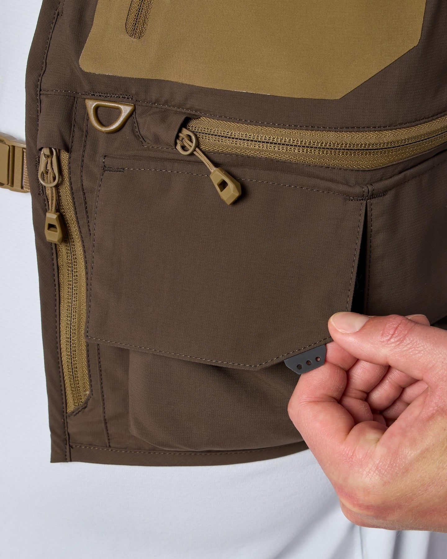 Simms Headwater Vest